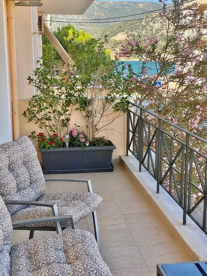 Filippos Apartments アルゴストリオン ギリシャ
