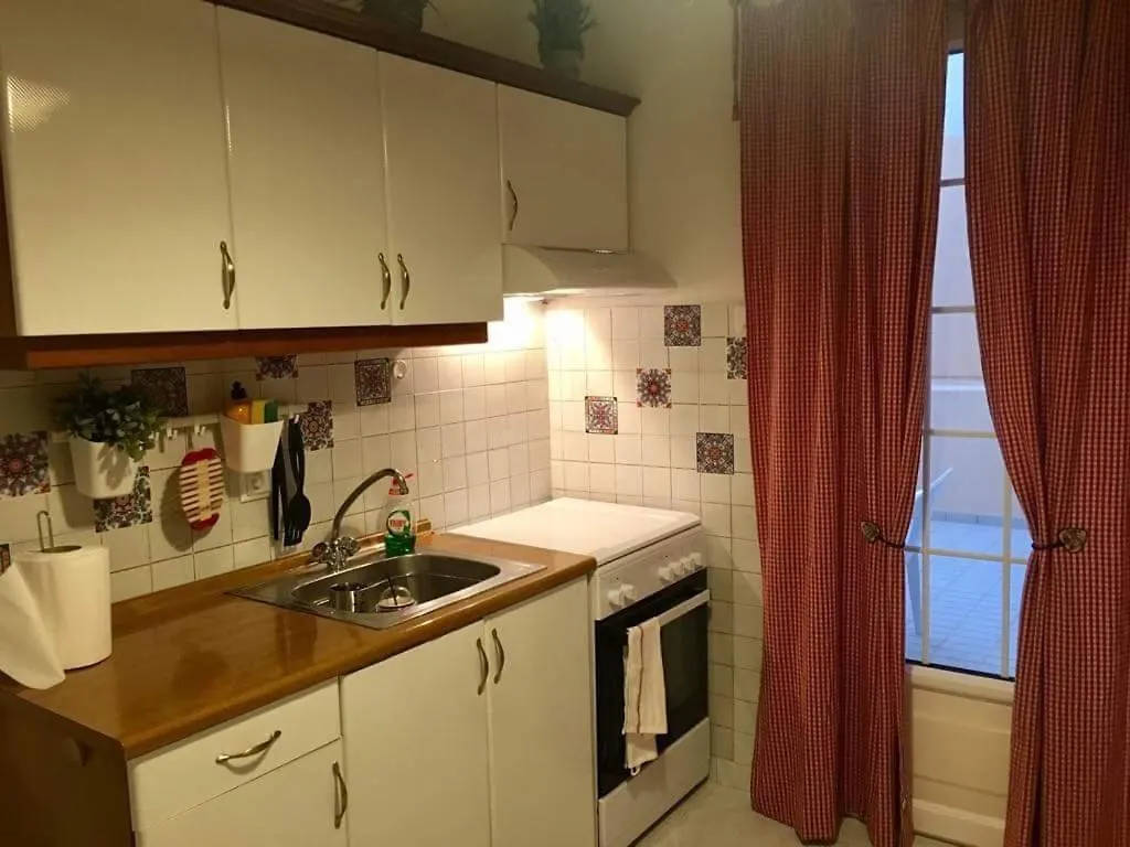 Filippos Apartments アルゴストリオン