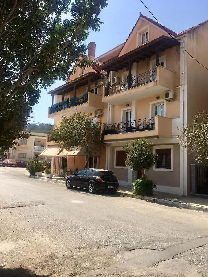Filippos Apartments アルゴストリオン 0*,